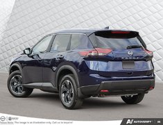 2026 Nissan Rogue SV Moonroof