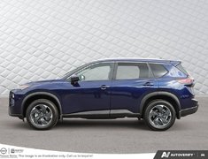 2026 Nissan Rogue SV Moonroof