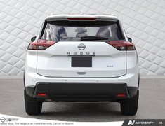2026 Nissan Rogue SV Moonroof