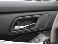 2026 Nissan Rogue SV Moonroof