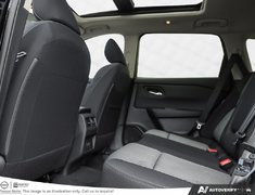 2026 Nissan Rogue SV Moonroof