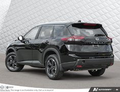 2026 Nissan Rogue SV Moonroof
