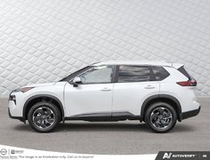 2026 Nissan Rogue SV Moonroof