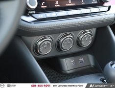 2025 Nissan Z Performance MT