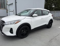 2022 Nissan Kicks SV CVT // 2.99% FINANCING