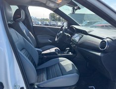 2023 Nissan Kicks SR CVT // NO ACCIDENTS