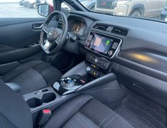 2022 Nissan LEAF SV // 2.99% FINANCE RATE