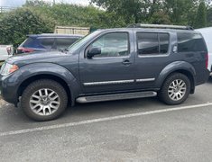 2012 Nissan Pathfinder LE SILVER EDITION