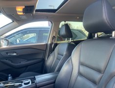 2023 Nissan Rogue SL // 2.99% FINANCING