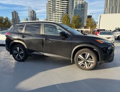 2024 Nissan Rogue SV MOONROOF // CERTIFIED