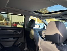 2024 Nissan Rogue SV MOONROOF // CERTIFIED