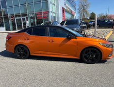 2022 Nissan Sentra SR // 2.99% FINANCING