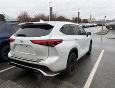 2023 Toyota Highlander XSE