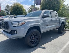2020 Toyota Tacoma TRD SPORT
