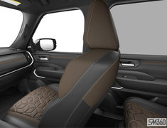 2025 Nissan Armada Platinum Reserve Captain's Chairs