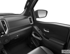 2025 Nissan Frontier SL