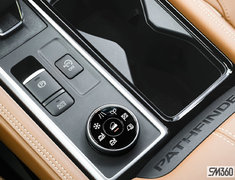 2026 Nissan Pathfinder Platinum Captain's Chairs