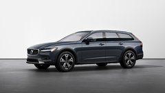 2025 Volvo V90 Cross Country PLUS