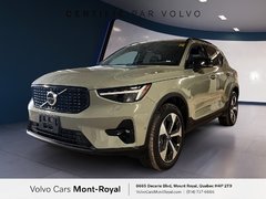 Volvo XC40 Plus Dark Theme 2024