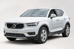 2021 Volvo XC40 T5 AWD Momentum