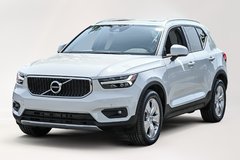 2021 Volvo XC40 T5 AWD Momentum
