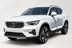 2024 Volvo XC40 B5 AWD Plus Bright Theme