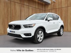 Volvo XC40 Momentum 2021
