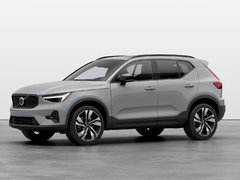 2025 Volvo XC40 ULTRA DARK THEME
