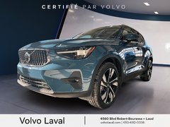 Volvo XC40 B5 AWD Plus Bright Theme 2024