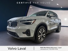 2024 Volvo XC40 B5 AWD Ultimate Bright Theme