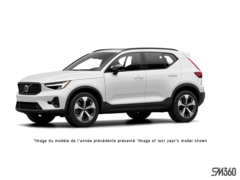 2025 Volvo XC40 B5 AWD Plus Dark Theme