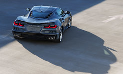 La Chevrolet Corvette 2024 adopte la technologie hybride avec la E-Ray