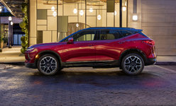 Comparaison entre le Chevrolet Blazer 2024 et le Honda Passport 2024