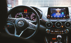 Nissan Sentra 2023 : Efficacité et polyvalence dans un ensemble élégant
