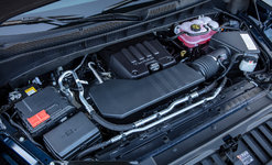 2023 GMC Sierra et Chevrolet Silverado 2.7-litre moteur de base comparaison de remorquage vs Ford F-150 et Ram 1500
