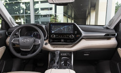 5 raisons d'acheter un Toyota Highlander 2024
