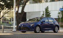 Toyota Corolla à hayon: plusieurs nouveautés pour 2025
