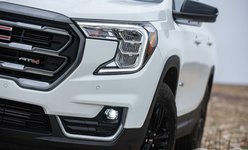 Le GMC Terrain 2022 redessiné et disponible en version AT4