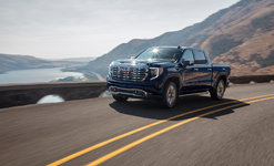 GM Integrates OnStar's Premier Safety Features Across 2025 Vehicle Lineup