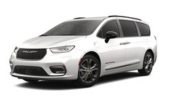 2024 CHRYSLER Pacifica Hybrid Road Tripper photo-1