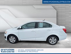 Chevrolet Sonic LS  2012