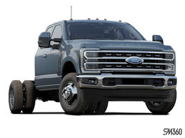 2023 FORD F-350 DRW CHASSIS CAB LARIAT photo-2