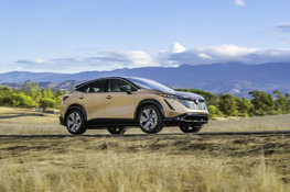 A Beginner's Guide to Nissan Electric Vehicles: LEAF and ARIYA Explored