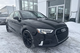 Audi A3 Berline KOMFORT QUATTRO CUIR TOIT PANO CAMÉRA BLUETOOTH 2018