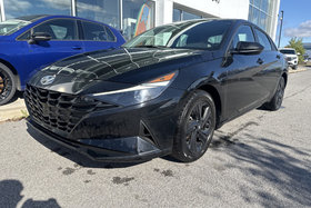 Hyundai ELANTRA PREFERRED CARPLAY CAMÉRA SIÈGES CHAUFFANT 2022