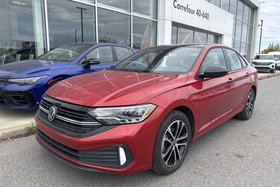 Volkswagen JETTA COMFORTLINE SPORTPACK CUIR TOIT PANO AUTOMATIQUE 2023