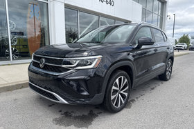 Volkswagen Taos HIGHLINE 4MOTION CUIR TOIT PANO CARPLAY CAMÉRA 2023