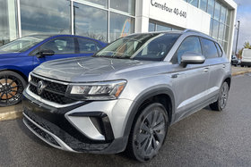 Volkswagen TAOS COMFORTLINE CUIR TOIT PANO CARPLAY CAMÉRA 2024