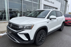 Volkswagen TAOS COMFORTLINE CUIR TOIT PANO CARPLAY CAMÉRA 2024