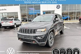 2017 Jeep Grand Cherokee Trailhawk + toit ouvrant + 8.4 pouces + luxe +++